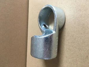 Salida lateral ajustable Steel-Tek 1-1/4" #737798 - Imagen 1 de 5