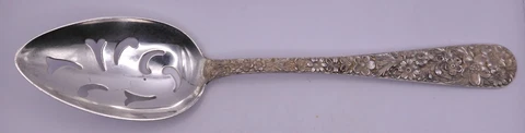Kirk & Son REPOUSSE Floral Sterling Silver 8 3/8" Pierced Serving Spoon 71 grams Cover