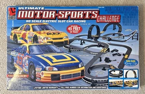 LIFE LIKE RACING NASCAR Electric Racing Super Speed Raceway - Bild 1 von 24