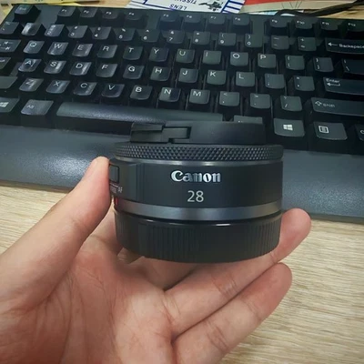 Lente Canon RF 28 mm f/2,8 STM (Canon RF) Foto 1 de 4