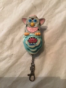 Portachiavi elettronico Furby Chatterlink Tiger 1999 funzionante nuovo batterie AA installate - Foto 1 di 5