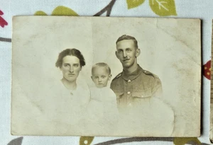 Postcard Unknown Photograph of Army Soldier & Family Scottish Regiment 1917 RP - Picture 1 of 2
