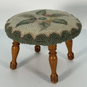 Vtg Round Footstool w Floral Hooked Rug Top Wooden Legs MCM Beautiful - Picture 1 of 22