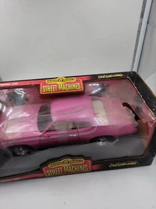 ERTL American Muscle 1969 Pontiac GTO Pink 1:18 Diecast Die Cast See Pictures - Picture 1 of 13