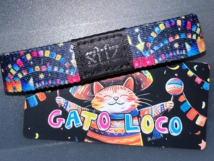 ZOX “GATO LOCO” MEDIUM WRISTBAND NIP - Picture 1 of 2