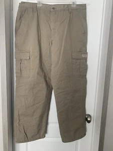 Wrangler Men Loose Fit Fleece Lined Khaki Cargo Pant Size 40 X 30 Work Wear  T21 - Picture 1 of 8