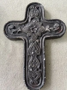 Vintage Ornate Cast Iron Cross - Picture 1 of 5