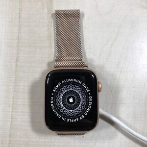Apple Watch Series 4 粉红色智能手表| eBay