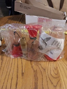 Tulip 3pk Hummingbird Feeders. New Open Box - Picture 1 of 6