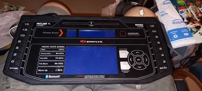 Consola de exhibición de cinta de correr BOWFLEX BXT8J totalmente probada CINTA DE CORRER BXT8J Foto 1 de 4