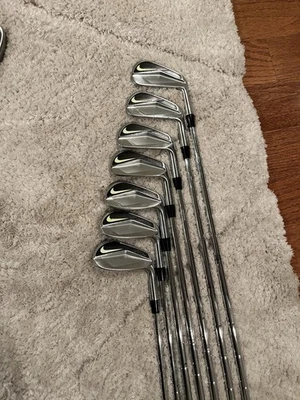 耐克 Vapor Fly Pro 铁杆 4-PW S300 硬钢杆身右手高尔夫球杆 — 第 1/4 张图片