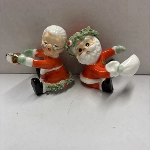 Vtg Napcoware Santa & Mrs Claus Christmas Candle Climbers Huggers Spaghetti Trim - Picture 1 of 14