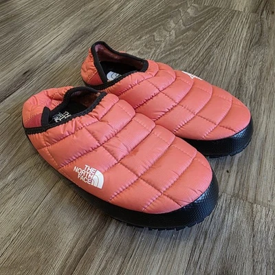 The North Face Mujer THERMOBALL Tracción Mules V Salmón Acolchado Talla 6 Foto 1 de 4