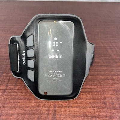 OEM Belkin Universal Armband For Smartphones 5.5" iPhone 8 Plus/7Plus/6 Plus - Image 1 of 4