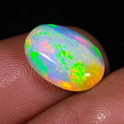 Ethiopian White Opal, Natura Welo Fire Opal Cabochon For Jewelry Making 3 CT - Image 1 of 4