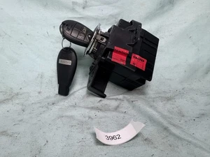 11-13 Dodge Durango Ignition Switch Key Fob WITH REMOTE START - Picture 1 of 15