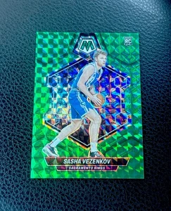 SASHA VEZENKOV 2023-24 MOSAICO ROOKIE VERDE FUSIONE MOSAICO A SCELTA RC/18 - Foto 1 di 2