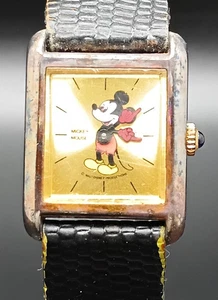 Reloj analógico vintage Disney Mickey Mouse - puede necesitar batería/reparación - Imagen 1 de 7