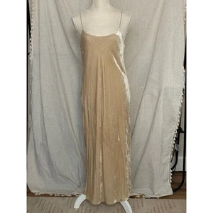 Vince Velvet Cami Dress in Dill Size Large - Picture 1 of 6