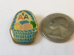 AMERICAN AIRLINES EASTER BASKET PIN - Picture 1 of 2