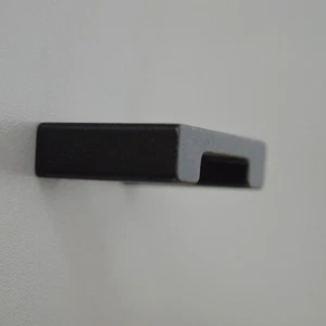 Ladengriffe Möbelgriff BA64 mm Schwarz Küchenschrank Türgriffe Schrankgriffe - Bild 1 von 3