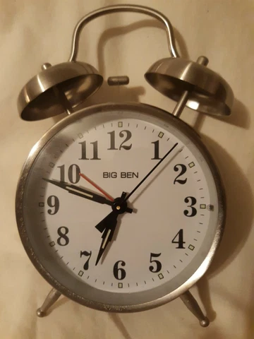 Big Ben Classic Stainless Steel Clock Tabletop 4" Diameter by 6" Tall Cover