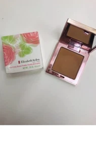 Elizabeth Arden reines mineralisches Bräunungspulver in weicher Ausstrahlung - Bild 1 von 1