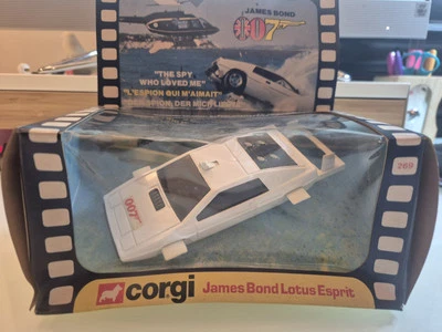 CORGI - 269 - JAMES BOND 1977 ESCALA 1/36 LOTUS ESPRIT CON misiles nuevo en caja Foto 1 de 4