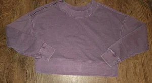 FP Movement Washed Mauve Cropped Crewneck Sweatshirt mit Schulterreißverschluss XS - Bild 1 von 8