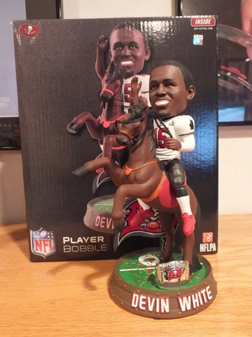 DEVIN WHITE on horse Tampa Bay Buccaneers Bucs SUPER BOWL LV Bobblehead #134/245 Cover