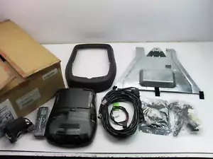 NUEVO Ford 3L2Z-19G323-EA TRASERO DVD CD Pantalla Abatible Kit de Entretenimiento - Imagen 1 de 8