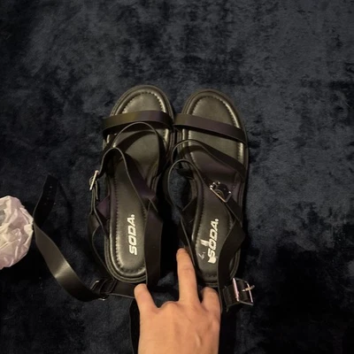 Sandalias plataforma negras Soda 8.5 (39) Foto 1 de 3