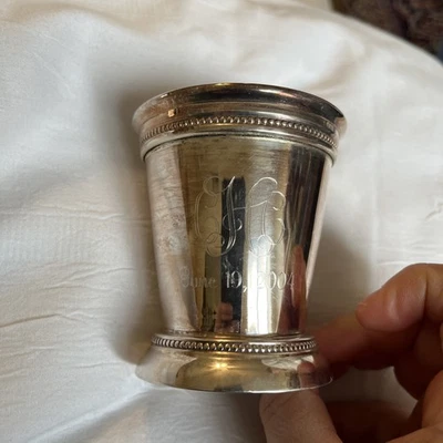 Taza de julep plateada Towle de Towle Silversmiths Foto 1 de 2