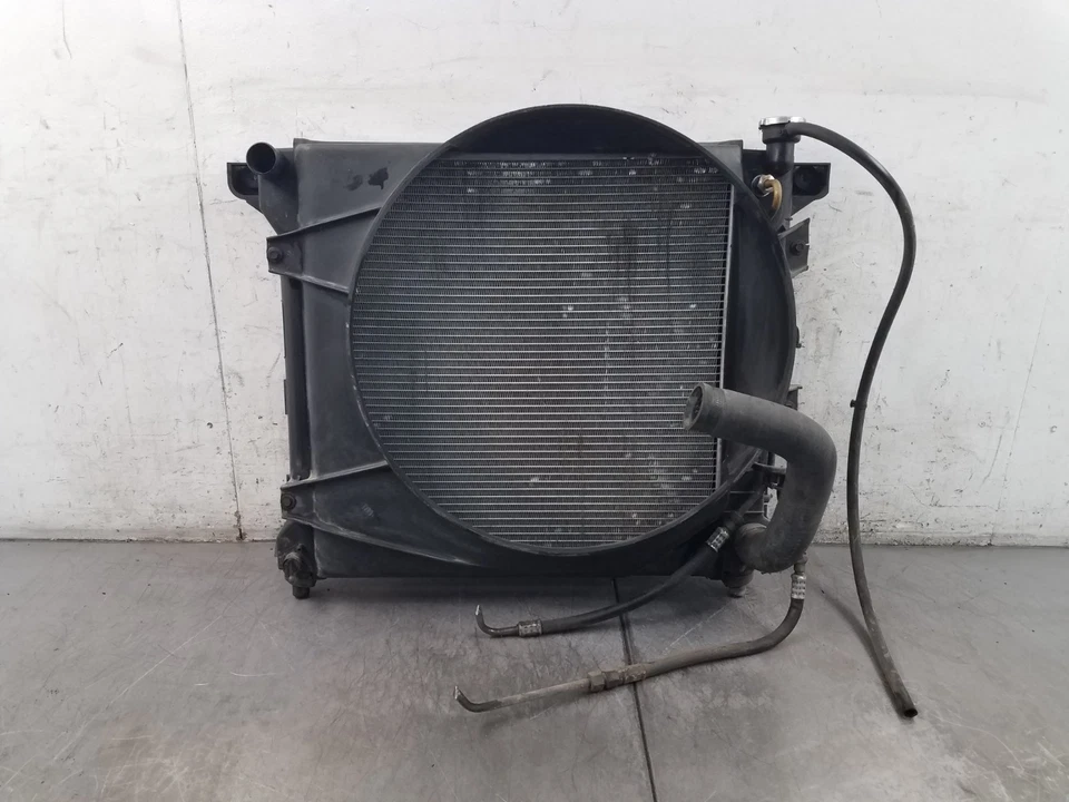 Dodge Dakota R/T 1999 radiador/enfriador/montaje de cubierta #7114 Foto 1 de 4