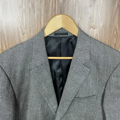 Andrew Fezza Sport Coat Mens 42L Gray Herringbone 100% Lambswool Two Buttons - Image 1 of 4