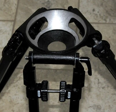 O'connor 55M Aluminum Tripod Legs with 150mm Bowl - Gorgeous - Image 1 of 4
