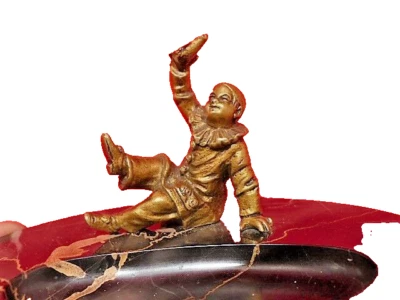 vide poche marbre et bronze de vienne pierrot haut 7 larg 11.5 prof 8.5   - Photo 1/4