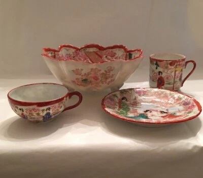 Geisha pintada a mano vintage de mediados del siglo XX 2 tazas, platillo y cuenco decorativo. Foto 1 de 4