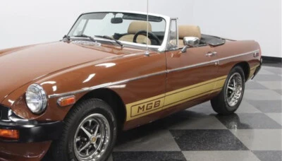 Kit gráfico calcomanía a rayas laterales basculante inferior MG MGB 1974-1980 GT Roadster Foto 1 de 4