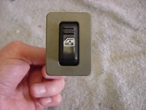 ✅ 99-02 Door rear Power Window Switch LH & RH Chevrolet GMC Cadillac Truck 4X4 - Picture 1 of 4