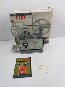 vecchio PROIETTORE CINE MAX modello K2 super 8 mm a motore vintage bobine di da - Foto 1 di 12