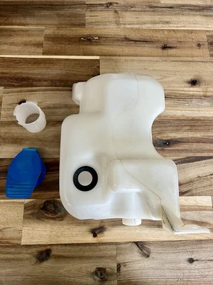 Volkswagen MK4 99-05 Jetta Golf GTI GLI OEM Washer Reservoir 1j0955453n - Image 1 of 4