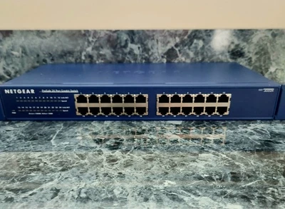 NETGEAR ProSafe Jgs524 24-port Gigabit Ethernet Switch JGS524NA - Image 1 of 3