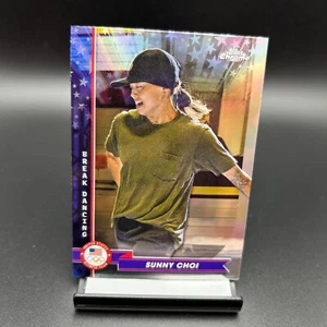 2024 Topps Chrome USA Olympics rifrattore cromato #64 Sunny Choi Break Dancing - Foto 1 di 2