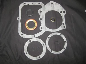 Saginaw 3 & 4 Speed Transmission Gasket & Seal Kit - All GM Products - Bild 1 von 3