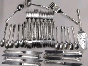 International 1847 Rogers Bros Reflection 37PC Silverplate Flatware Set Serv 7 + - Picture 1 of 4