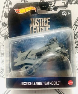 HOT WHEELS JUSTICE LEAGUE BATMOBILE MATTEL - Foto 1 di 2