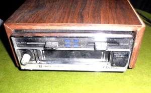 Vintage Wards Airline GEN 3990A 8 Track Player Powers On 12V 110V - Picture 1 of 3