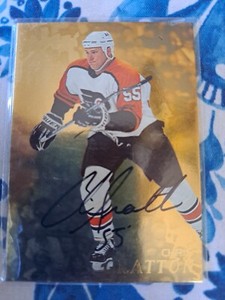 Chris Gratton 1998-99 Be A Player Gold Auto Flyers