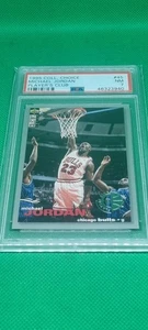 Michael Jordan 1995 Collectors Choice PSA 7 Near Mint #45 Player’s Club Vintage  - Bild 1 von 6